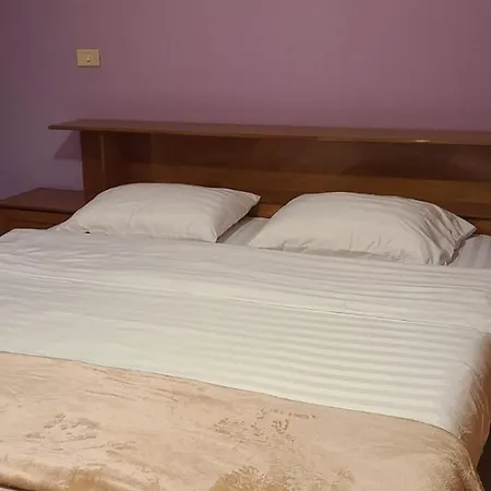 Apartament Warm Wooden Escape, Cozy & Elegant *